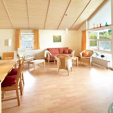 _bir16_ Bullerbue Niendorf